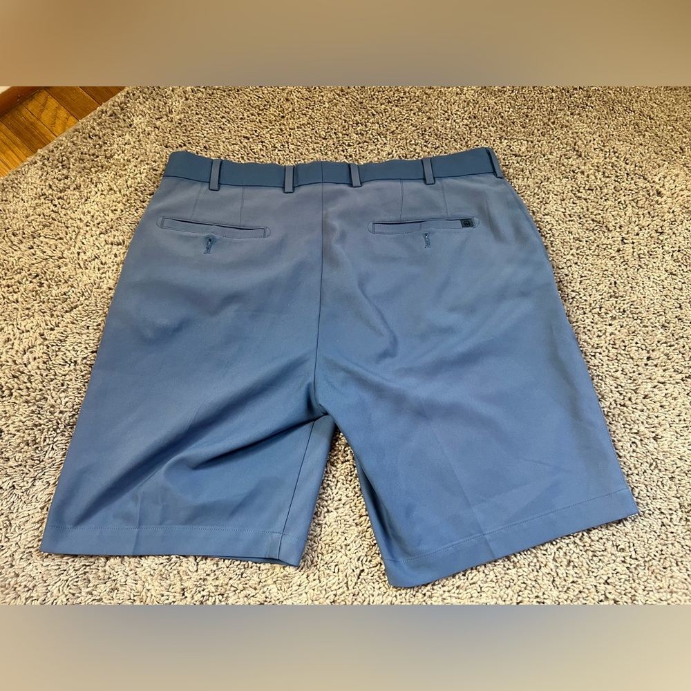 Peter Millar Short Bundle - Size 34 - image 5